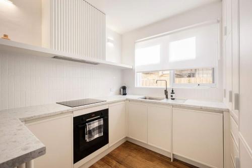 Delightful Dorrington - In The Heart of Armadale in 莫爾文