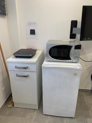 Studio meublée 21m2 les Abrets en Dauphiné avec accès autonome (Studio meublee 21m2 les Abrets en Dauphine avec acces autonome) in Saint-Ondras
