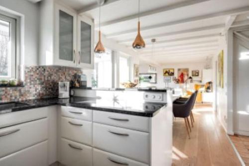 3 Bedroom Lovely Family Friendly Home in Larod