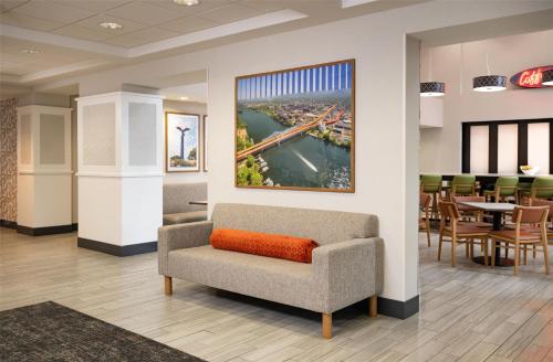 ردهة, Hampton Inn & Suites La Crosse/Downtown, WI in La Crosse City Center