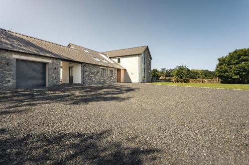 Lily Bank, Staveley