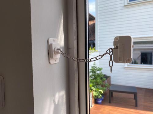 Entire apartment with free parking near Stavangeri repülőtér