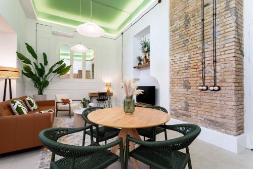 Genteel Home Boteros - image 5