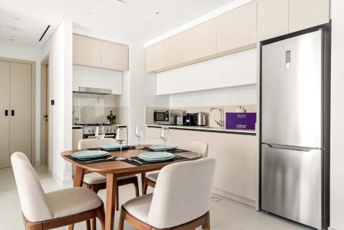 Silkhaus Sea View 1BDR in Emaar Beachfront, Dubai (photo 3)