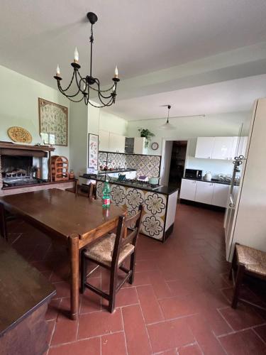 Villa San Lorenzo - Todi - 4 bed and pool in Ponte