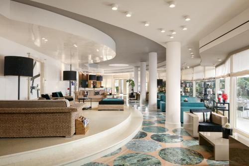 Hotel Mariver - image 14