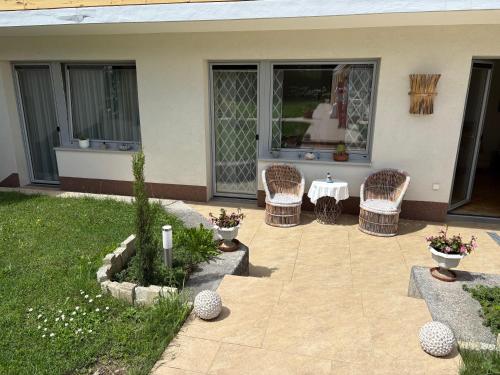 YOGA WOHLFÜHLOASE im Grünen (YOGA WOHLFUHLOASE im Grunen) in Neumarkt in Steiermark