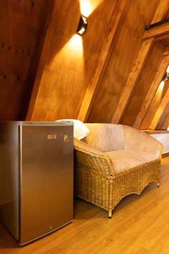 A-Frame tiny house - image 2