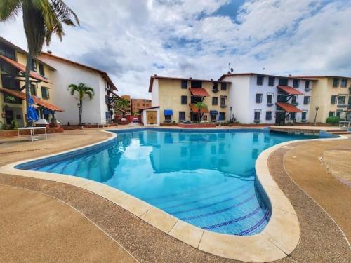 Apartamento Vacacional en la zona mas cotizada de Lecheria near Lavandería Margarita