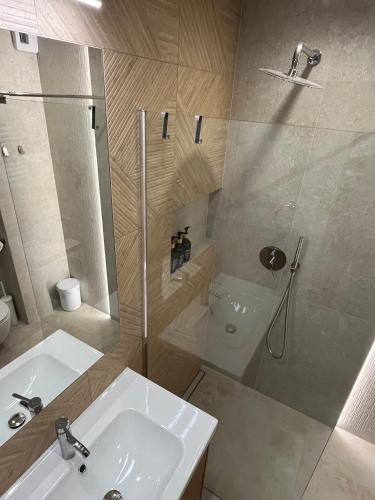 Nowy apartament Saska, z parkingiem, Cracovie (photo 6)