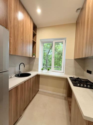 keuken, DendroBak GuestHouse in Stepʼanavan
