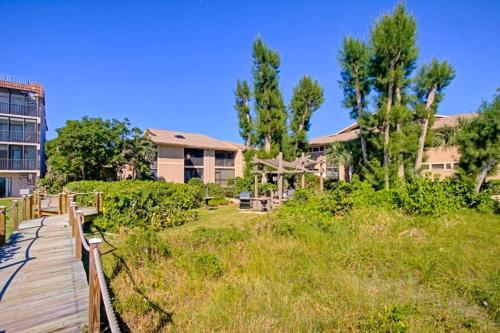 Coquina Beach 1F condo in Sanibel (Florida)