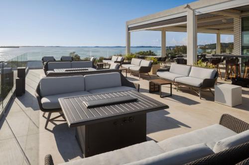 グロット ベイ ビーチ リゾート (Grotto Bay Beach Resort) in ハミルトン