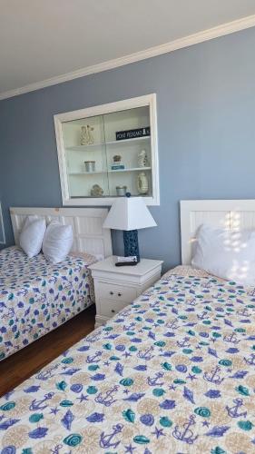 Pelican Point Motel - image 10