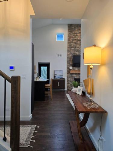 McHenry Riverside Retreat Comfort in แมคเฮนรี (IL)