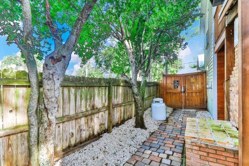 Outdoor Oasis - image 7