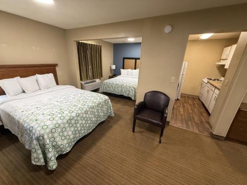 Extended Stay America Suites - Greensboro - Wendover Ave - image 11