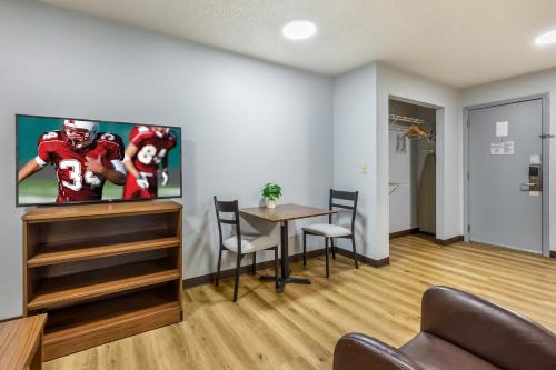 Extended Stay America Suites - Greensboro - Wendover Ave - image 14