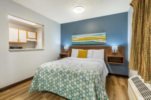Extended Stay America Suites - Greensboro - Wendover Ave - image 12