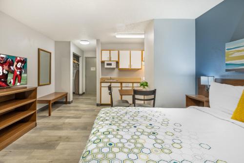Extended Stay America Suites - Greensboro - Wendover Ave - image 5