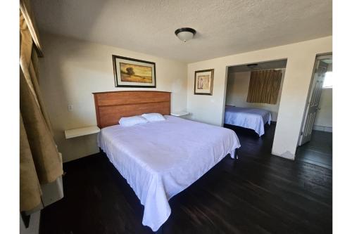 Del Rancho Motel - image 6