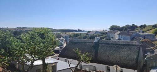 Dairy Cottage Courtyard accommodation in Bunmahon