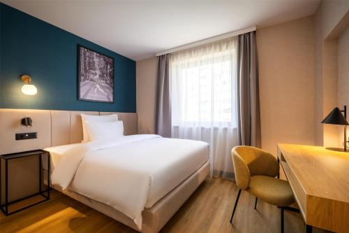 1 queen bed