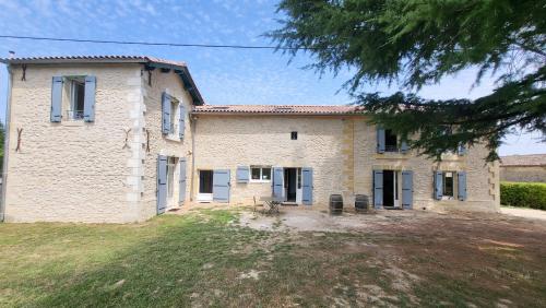 Villa de charme rénovée Périgord pourpre