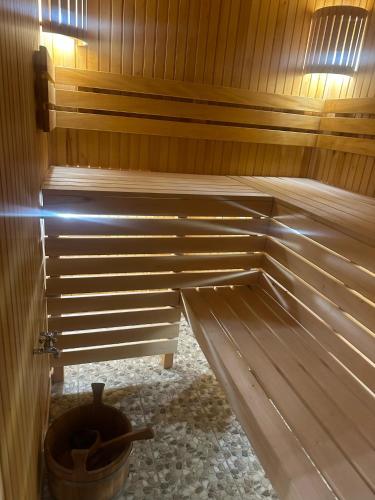 Стильний котедж для родини та друзів - басейн, сауна (Стильнии котедж для родини та друзів - басеин, сауна) in 佩先卡村