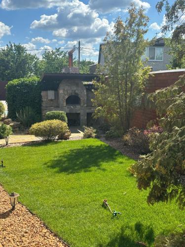 Стильний котедж для родини та друзів - басейн, сауна (Стильнии котедж для родини та друзів - басеин, сауна) in 佩先卡村