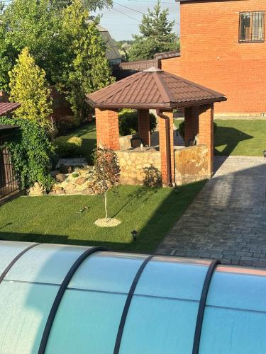 Стильний котедж для родини та друзів - басейн, сауна (Стильнии котедж для родини та друзів - басеин, сауна) in 佩先卡村