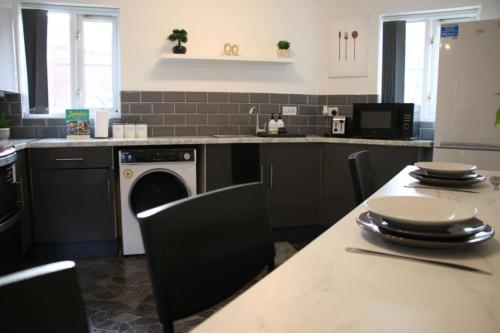 Group Stay Sleeps 7 Manchester city contractors and family, Manchester (fotografie 4)