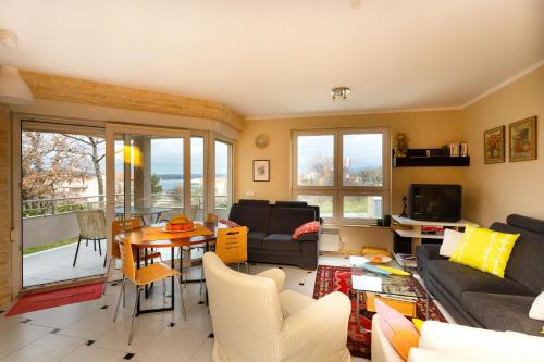  Apartment Lily Klimno in 51514 Klimno