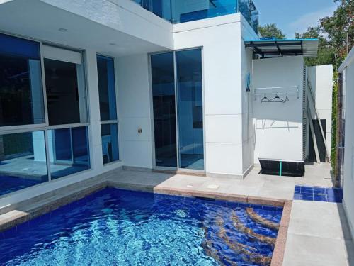 Úszómedence, Casa vacacional excelente precio in Girardot