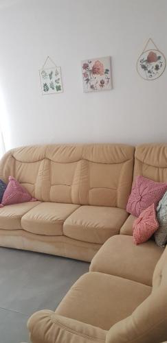 Rózsa apartman (Rozsa apartman) in 奧多爾黑塞庫耶斯克