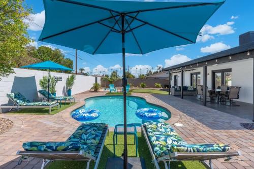 3BR with Heated Pool and Putt Putt, Near Old Town