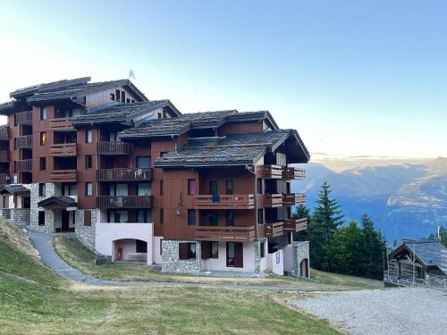 ทัศนียภาพภายนอกโรงแรม, Le Grand Refuge de Léonor (Le Grand Refuge de Leonor) in มูติเยร์