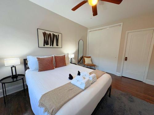 Modern 1BR Gem in Chicago - Kenwood 501 in Hyde Park