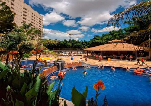 Water park, Suite Luxo com Piscinas Quentinhas no Golden Dolphin Resort in Vila Franca