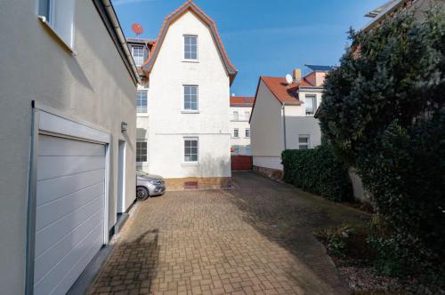 Entire house with garden - exclusively for your group, Leipzig (photo 6)