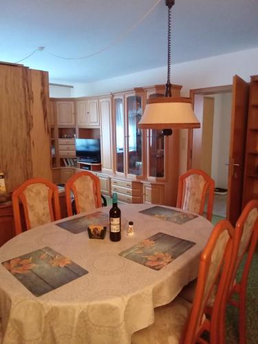Wellcome in Evita House in Dassel, Deutschland
