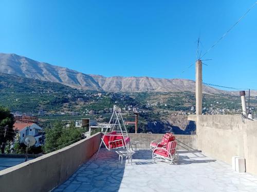 Bayt jeddy in Bcharre