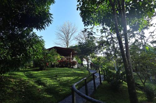 El santuario - Cabin by a River, Fortuna (Foto 11)