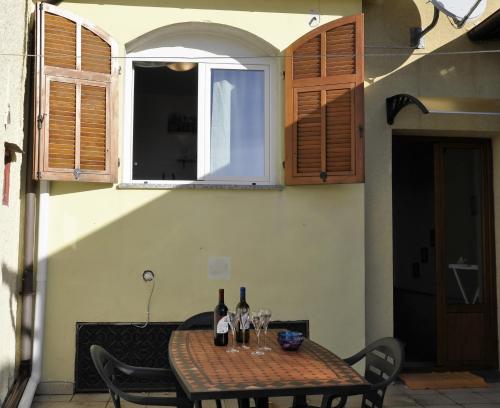 Elena House - Mareri apartments in Villa Faraldi