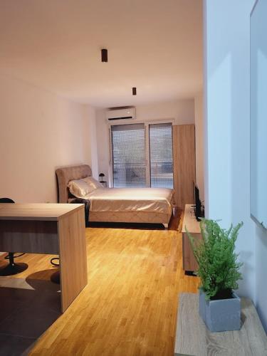 SunSet Studio-Cozy Escape with View and comfort in Skopje, Skopje (fotografie 7)