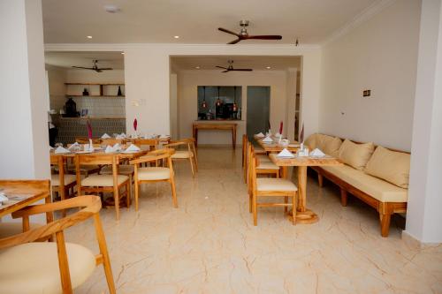 Restaurante, Premier Hotel Zanzibar Airport in Zanzibar Town