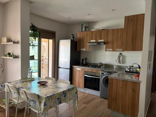 Kitchen, Appartement vue piscine - Pour Famille - Blue Beach SIDI RAHAL in Sidi Rahal