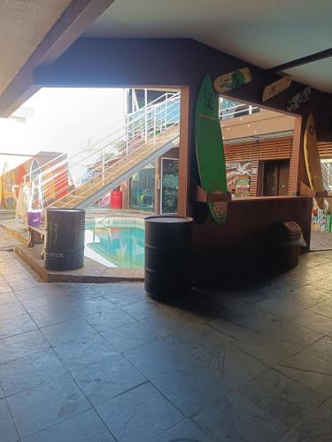 Swimming pool, Curvao Surf House in Guaruja