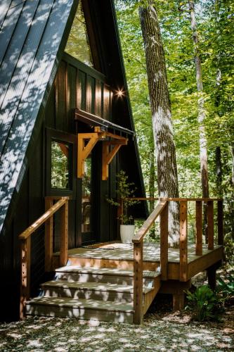 Wilewood A-Frame - Secluded - Romantic - Hot Tub