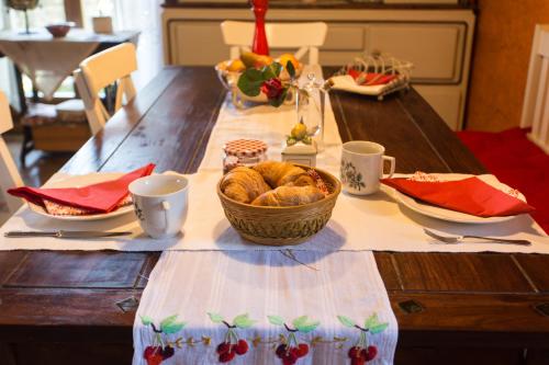 Viesnīcas āriene, Rozina Vacation House in Pliskovica